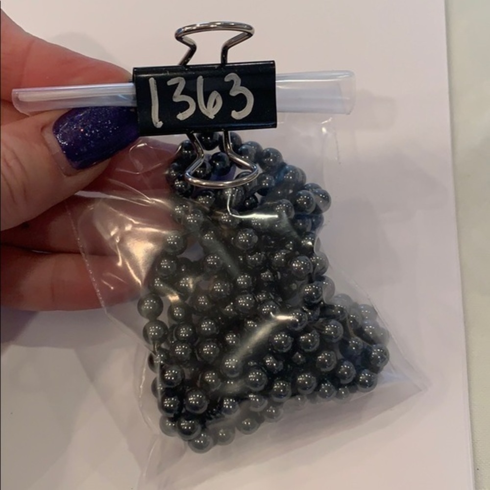 Hematite individual knotted 2 strands quality - Picture 6 of 6